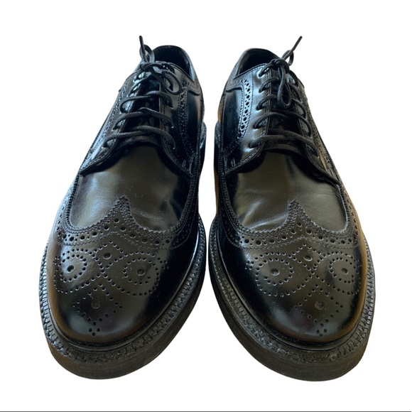 Hanover Black Leather Wingtip Shoes - Picture 2 of 6